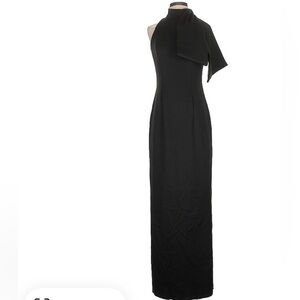 Elegant Black Evening Gown